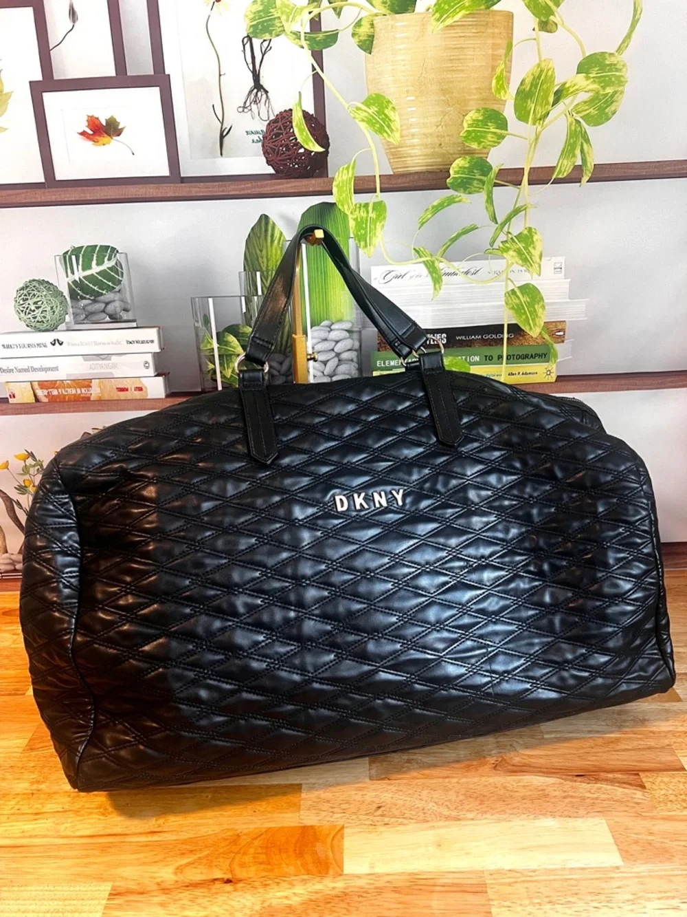 DKNY Black Quilted Duffel Bag Travel Weekender - Picture 8 of 16
